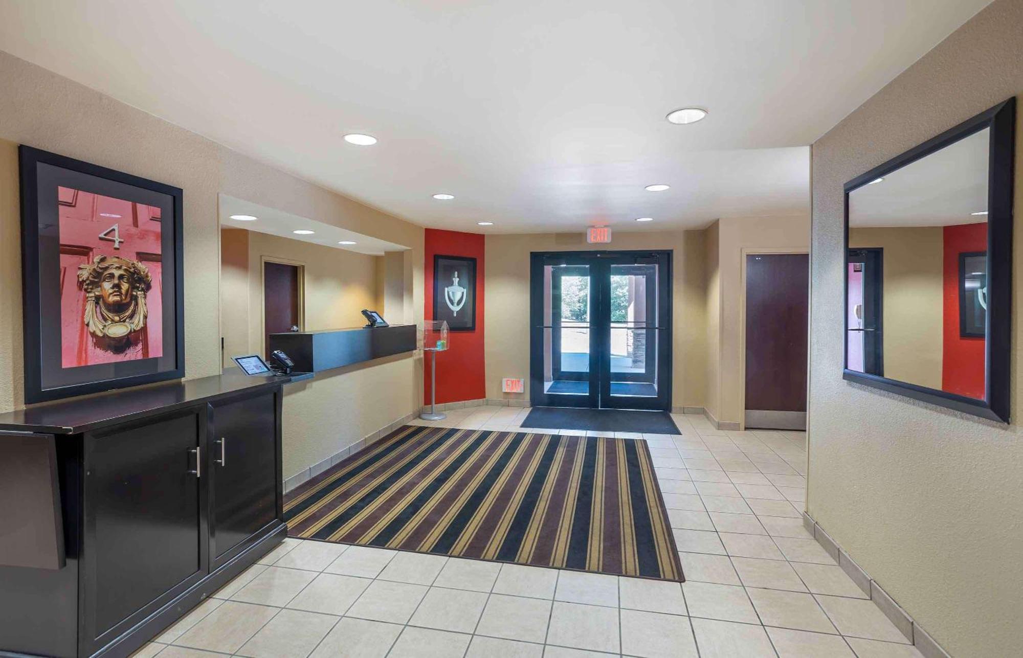 Extended Stay America Select Suites - Columbia - Stadium Blvd Exterior photo