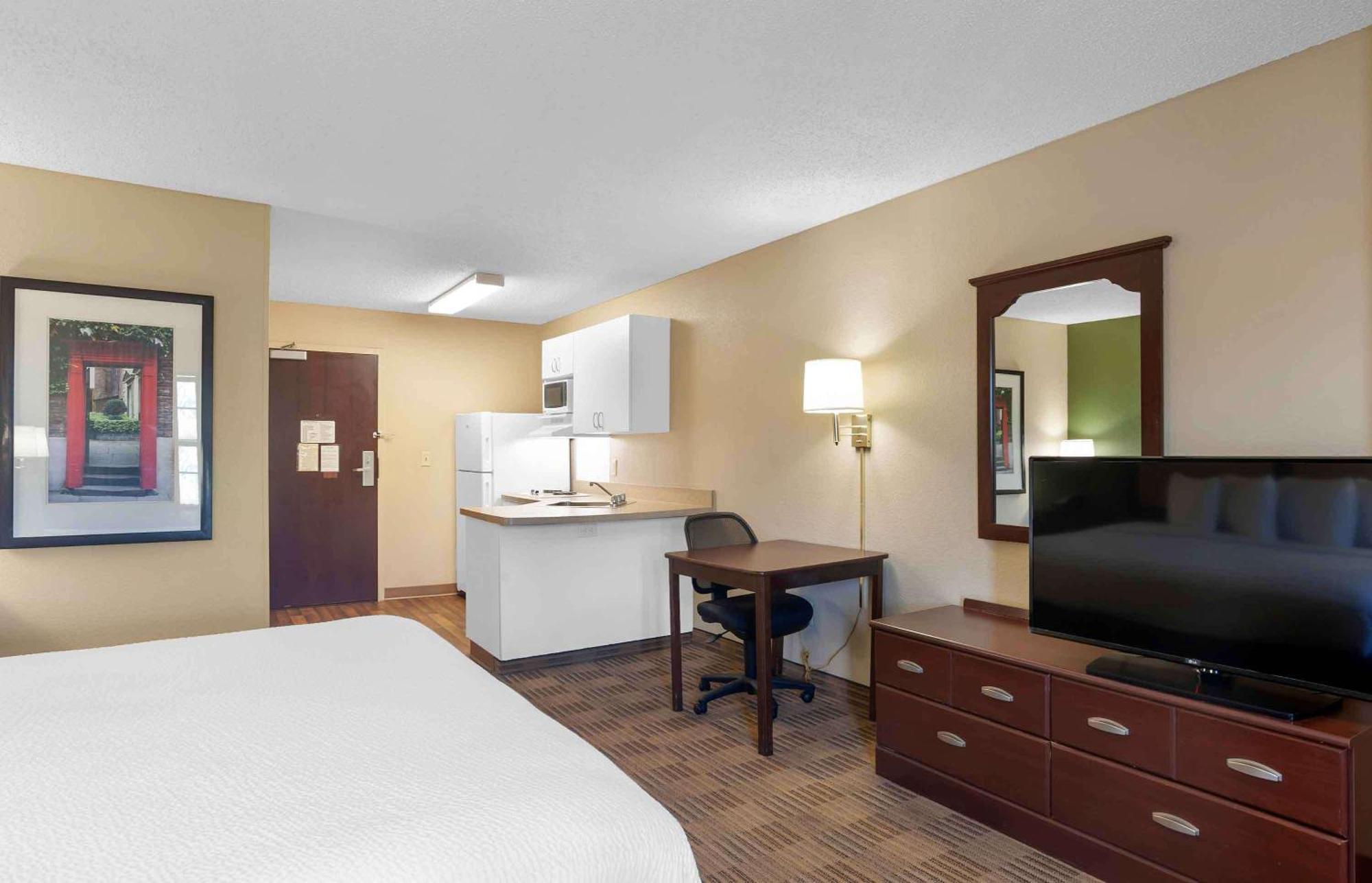 Extended Stay America Select Suites - Columbia - Stadium Blvd Exterior photo