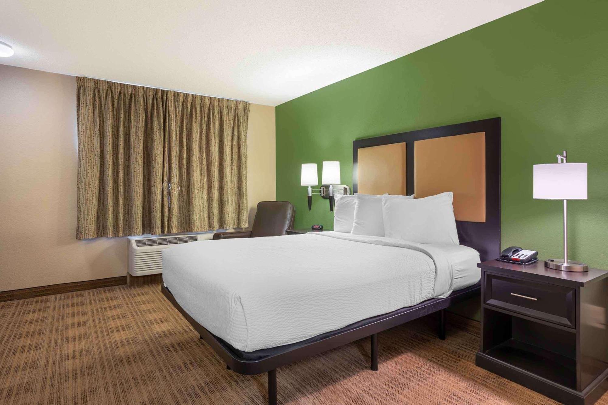 Extended Stay America Select Suites - Columbia - Stadium Blvd Exterior photo