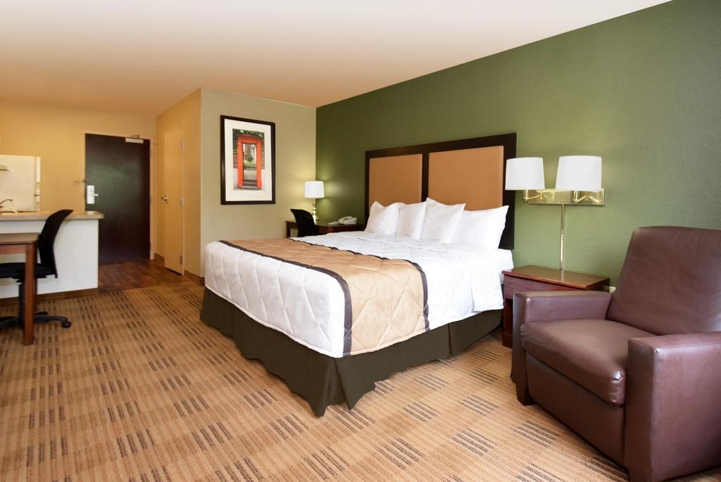 Extended Stay America Select Suites - Columbia - Stadium Blvd Exterior photo